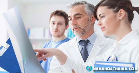 Các yếu tố làm tăng nguy cơ mắc viêm tinh hoàn