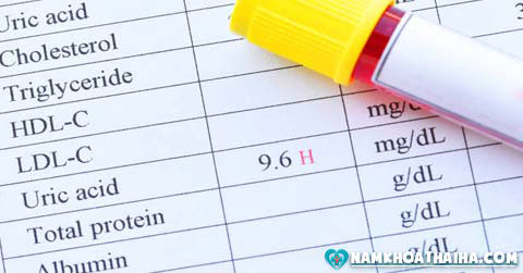 Tiểu ra nước có màu hồng giống như máu